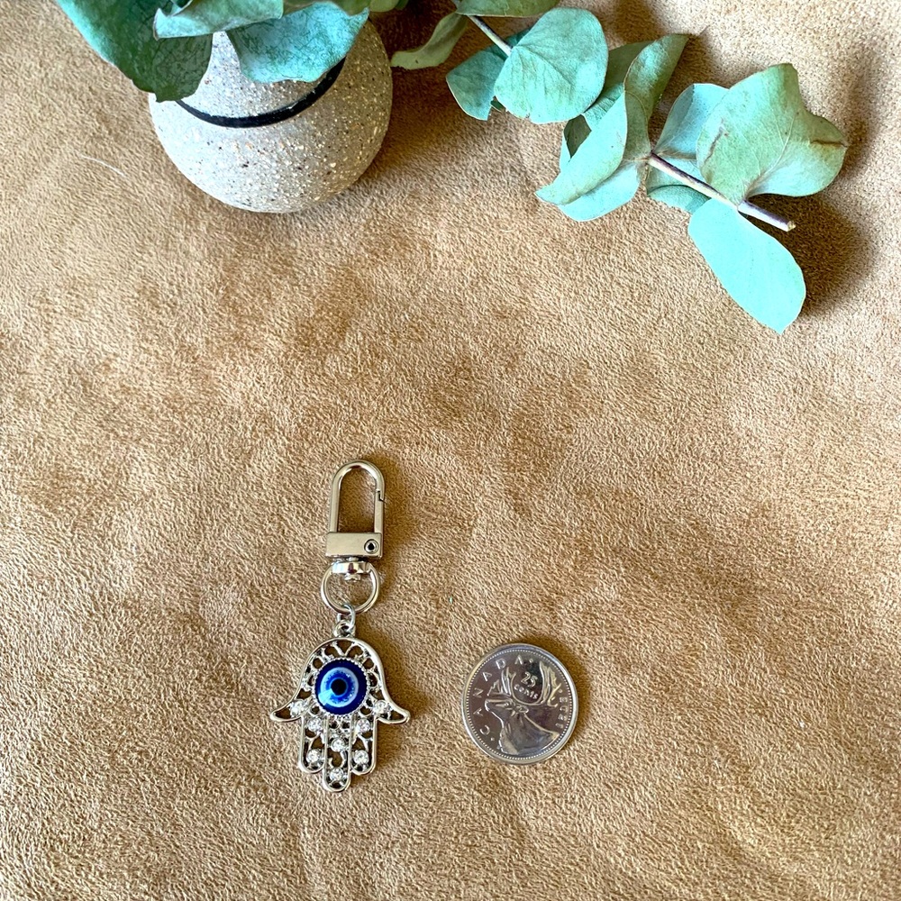 Silver Hand of Hamsa Keychain